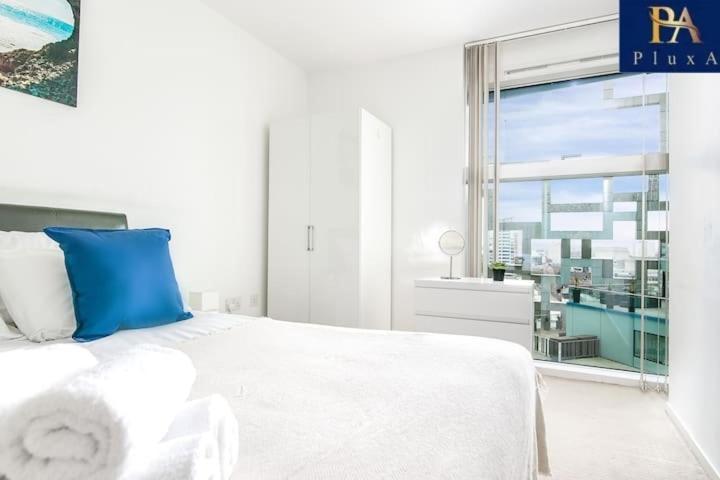 Pluxa Azure Cubic - Azure Cityview, Corporate Stays Welcome Birmingham Extérieur photo